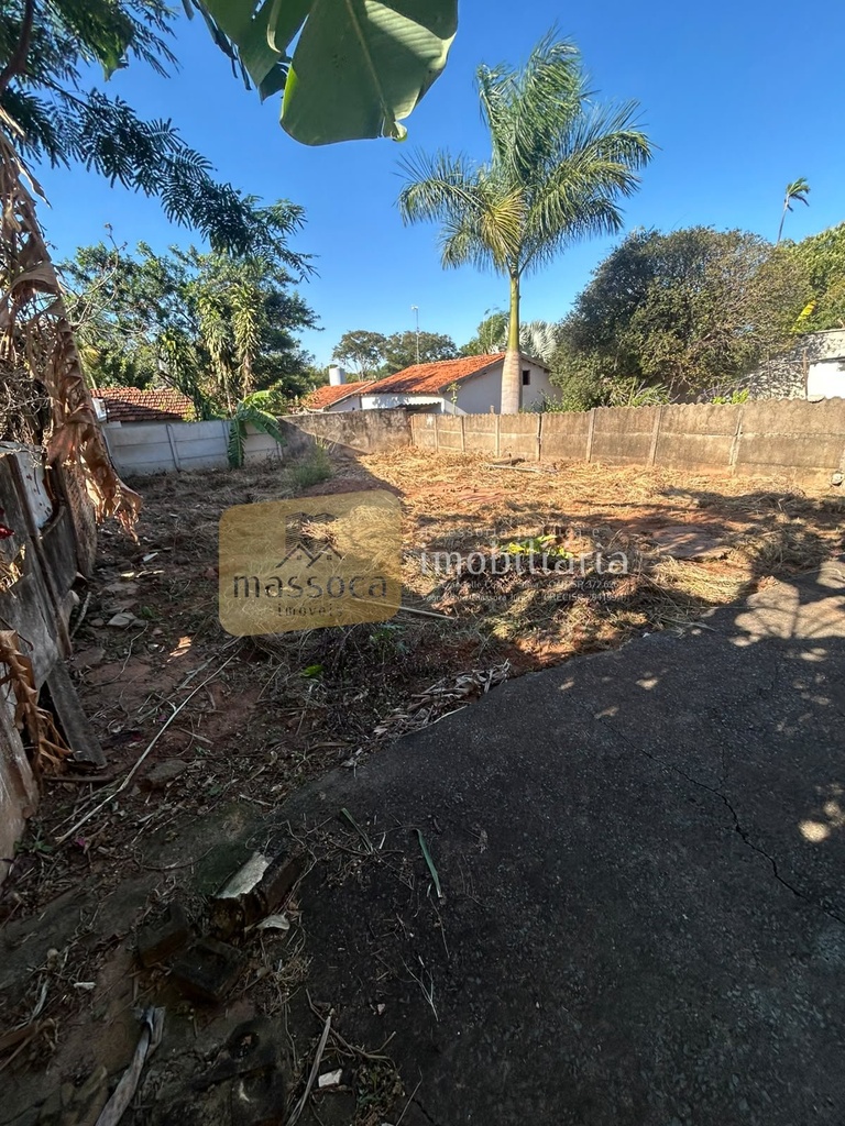 residential-/-home-2-quartos-vila-santa-helena-tupa-sp