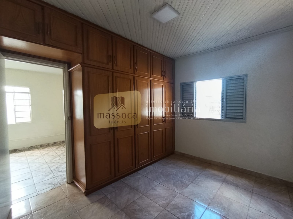 residential-/-home-vila-lahoz-tupa-sp