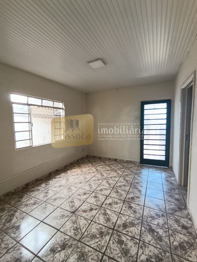 residential-/-home-vila-lahoz-tupa-sp