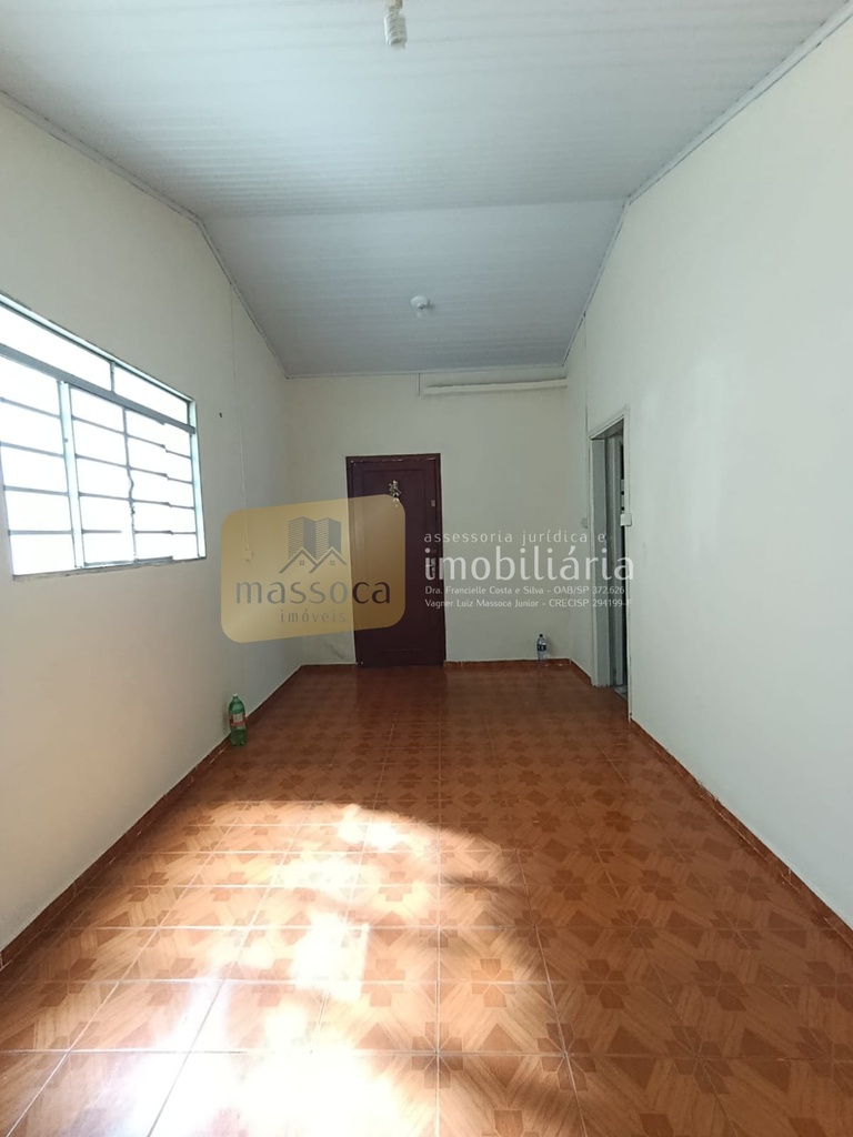 residential-/-home-vila-lahoz-tupa-sp