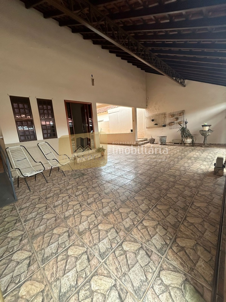 residential-/-home-centro-tupa-sp