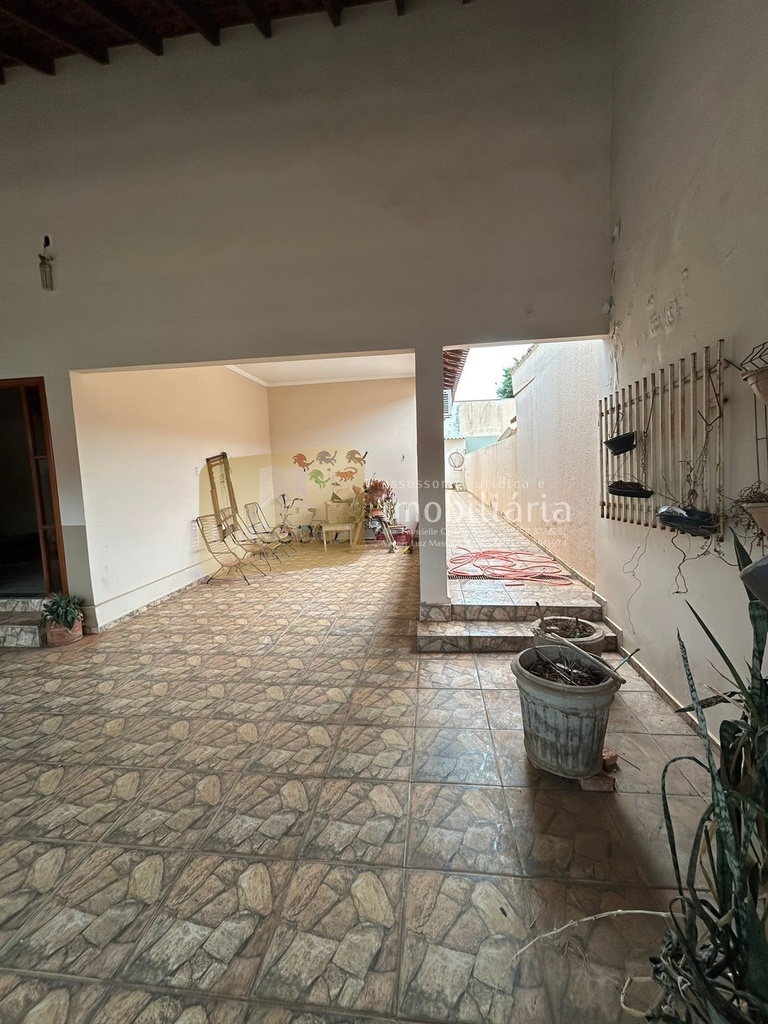 residential-/-home-centro-tupa-sp