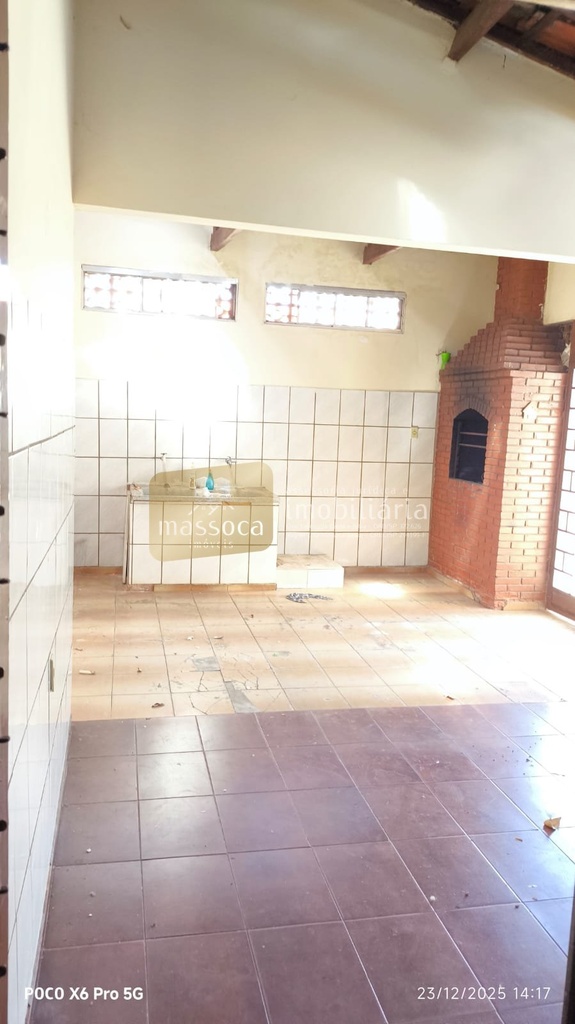 residential-/-home-vila-lahoz-tupa-sp