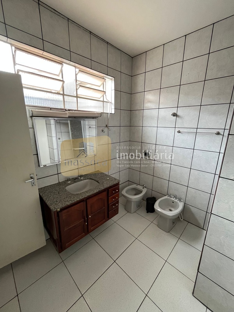 commercial-/-building-4-quartos-centro-tupa-sp