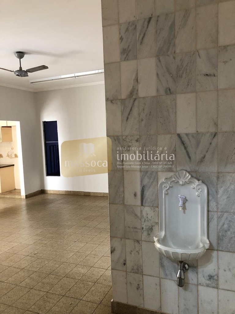 commercial-/-building-4-quartos-centro-tupa-sp