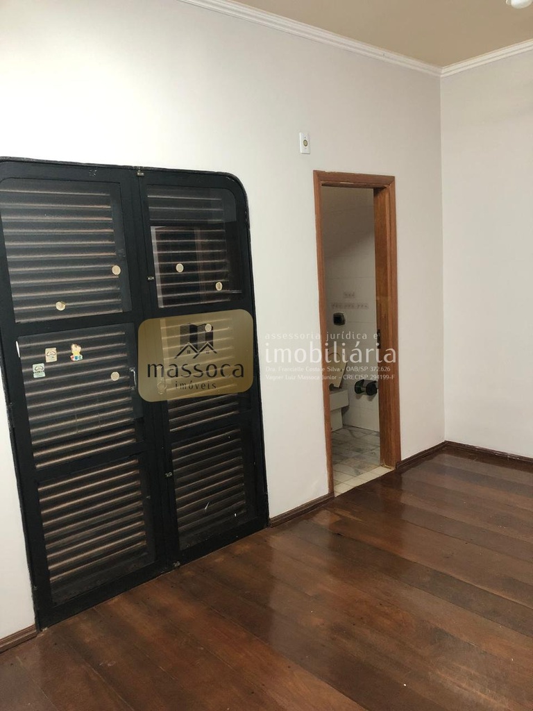 commercial-/-building-4-quartos-centro-tupa-sp