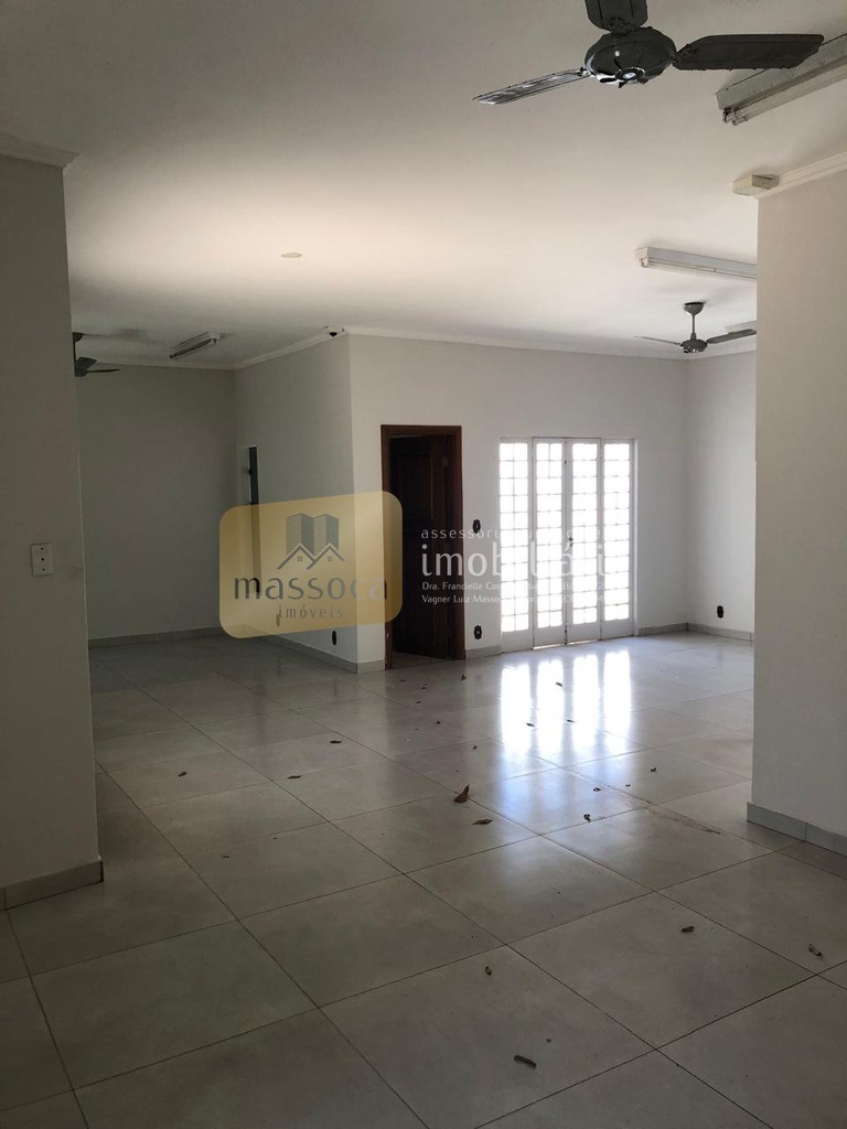 commercial-/-building-4-quartos-centro-tupa-sp