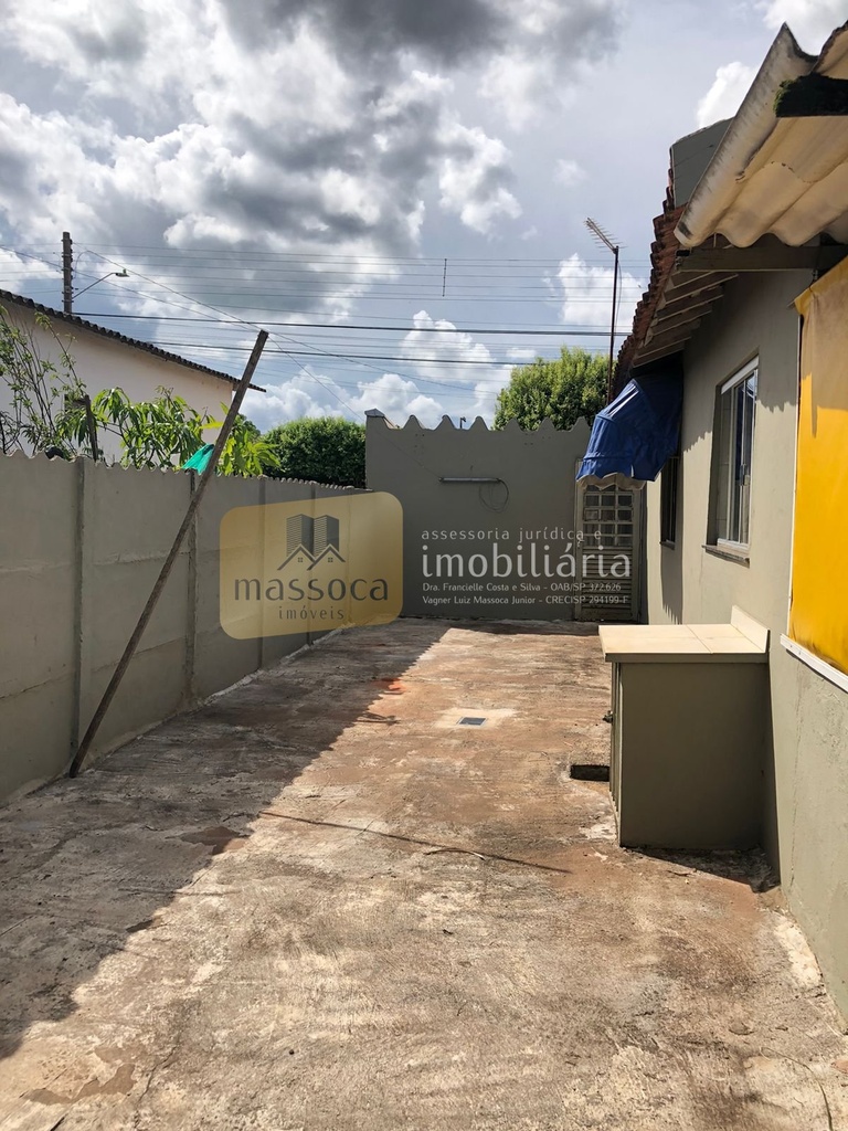 residential-/-home-3-quartos-vila-abarca-tupa-sp