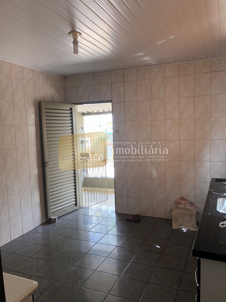 residential-/-home-3-quartos-vila-abarca-tupa-sp