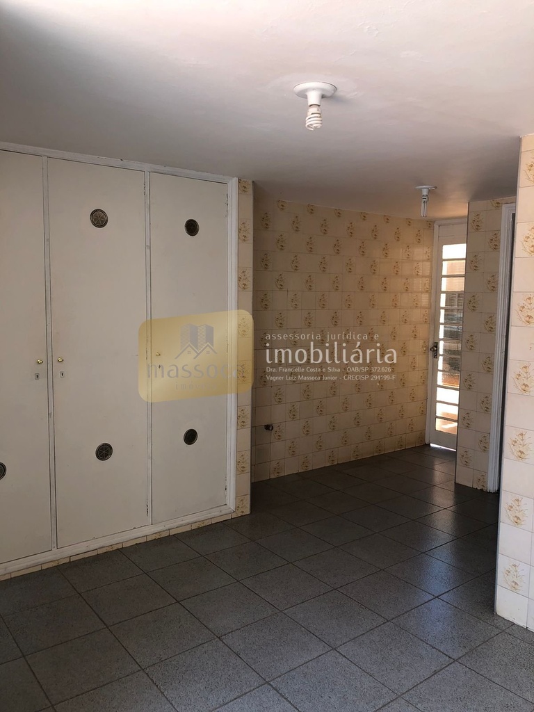 commercial-/-building-6-quartos-centro-tupa-sp