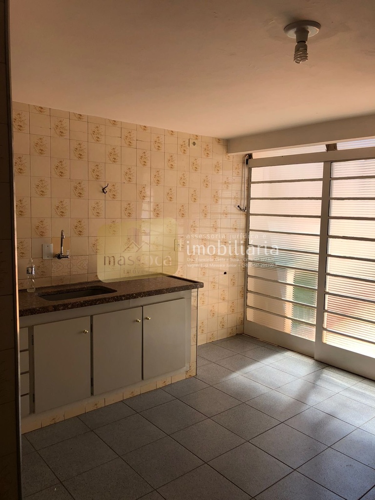 commercial-/-building-6-quartos-centro-tupa-sp