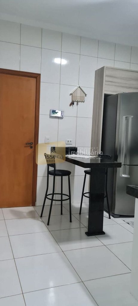 residential-/-home-novo-oriente-oriente-sp