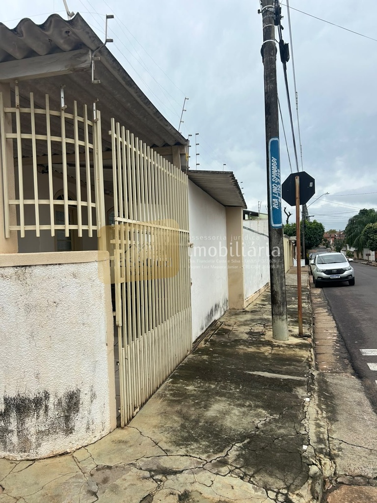 residential-/-home-2-quartos-jardim-nossa-senhora-de-fatima-tupa-sp