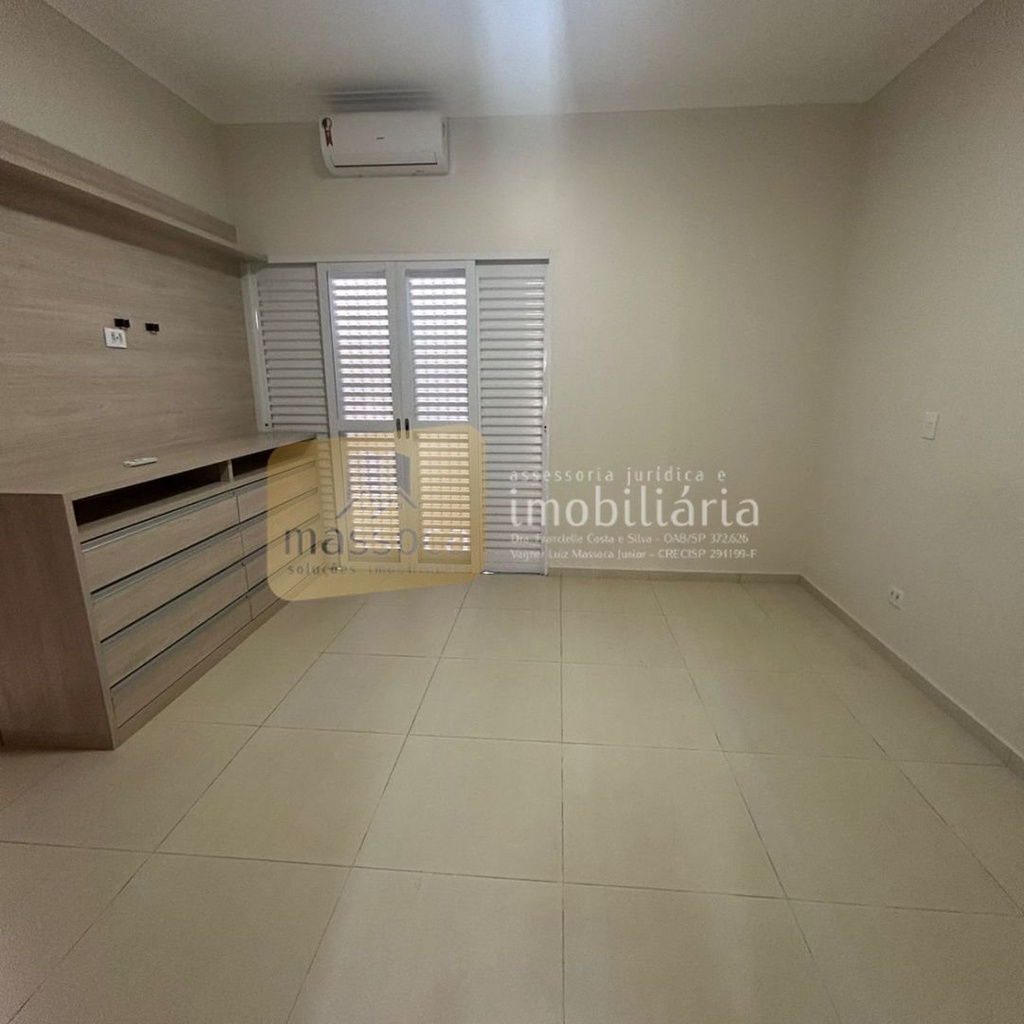 residential-/-home-provence-ii-pompeia-sp